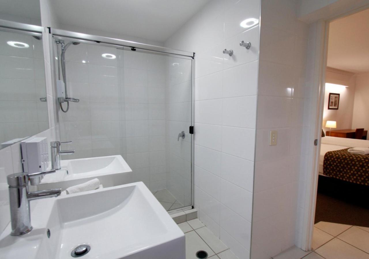 Chinchilla Downtown Motor Inn Екстериор снимка
