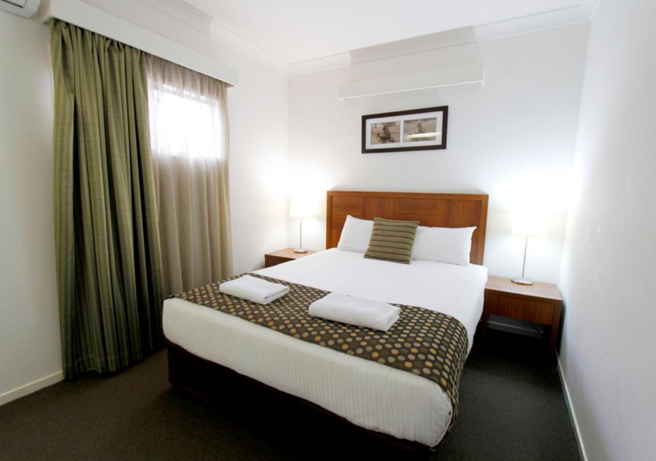 Chinchilla Downtown Motor Inn Екстериор снимка