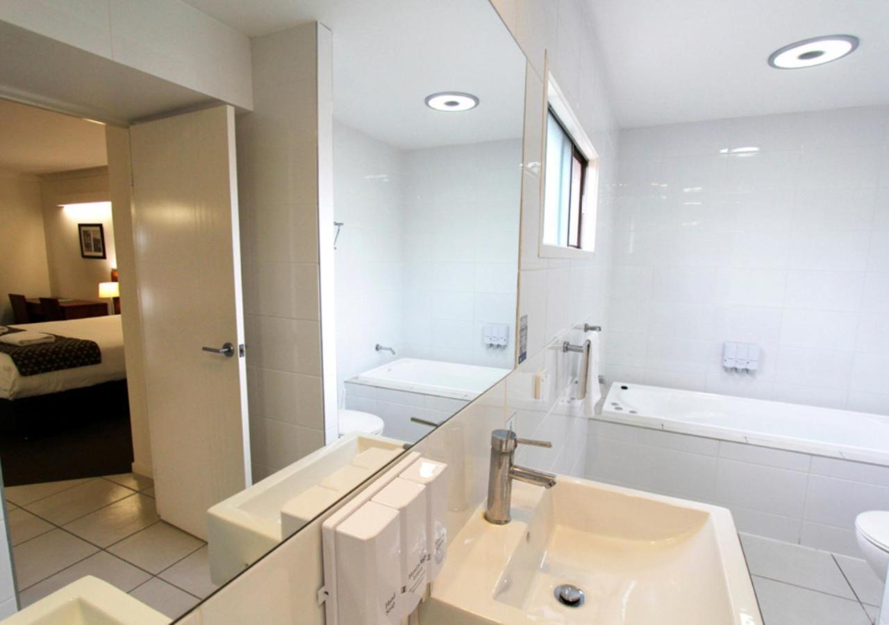 Chinchilla Downtown Motor Inn Екстериор снимка